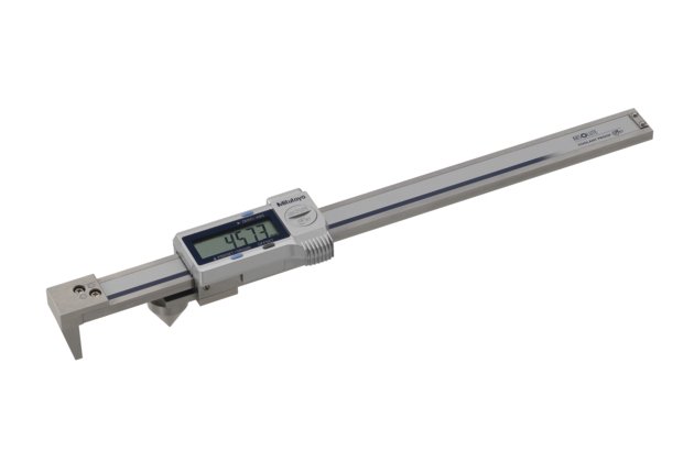 Thước kẹp điện tử đo khoảng cách cạnh tới tâm lỗ Mitutoyo 573-718-20