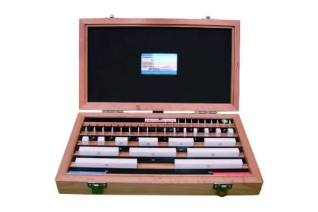 Bộ căn mẫu bằng gốm Metrology GB-C9103