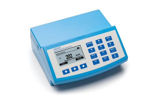 Máy quang đo đa chỉ tiêu trong thủy sản Hanna HI83303-02