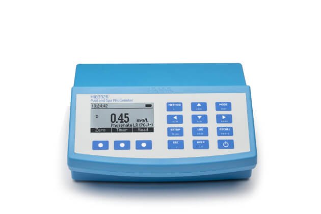 Máy quang đo đa chỉ tiêu trong hồ bơi và spa Hanna HI83326-02