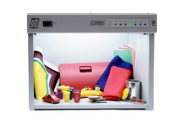 Tủ so màu Konica Minolta MM-4E