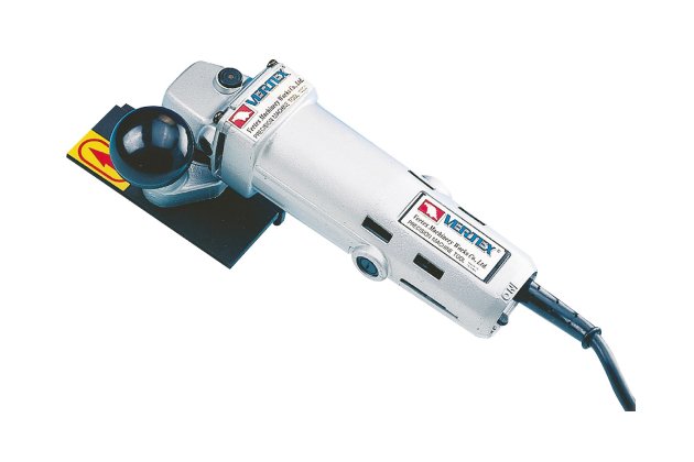 Máy vát mép cầm tay hạng nhẹ Vertex VCF-600