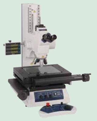 Kính hiển vi đo lường đa năng có động cơ Mitutoyo Series 176 MF-U