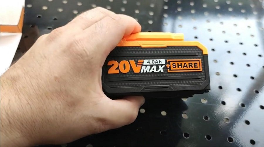 Lưu ý sử dụng pin máy khoan Ingco