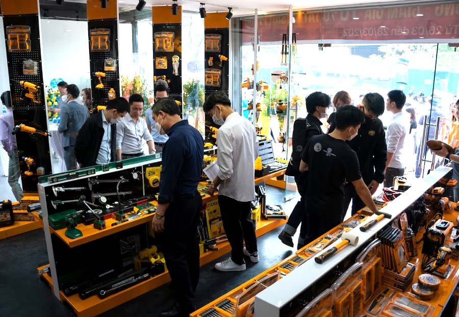 Showroom của Tecostore tại số 8 Trần Kim Xuyến