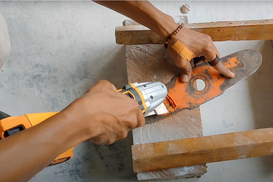 Công dụng của máy cắt rung INGCO