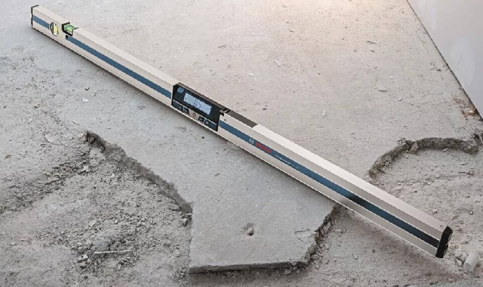 Thước đo nghiêng kỹ thuật số Bosch GIM 120