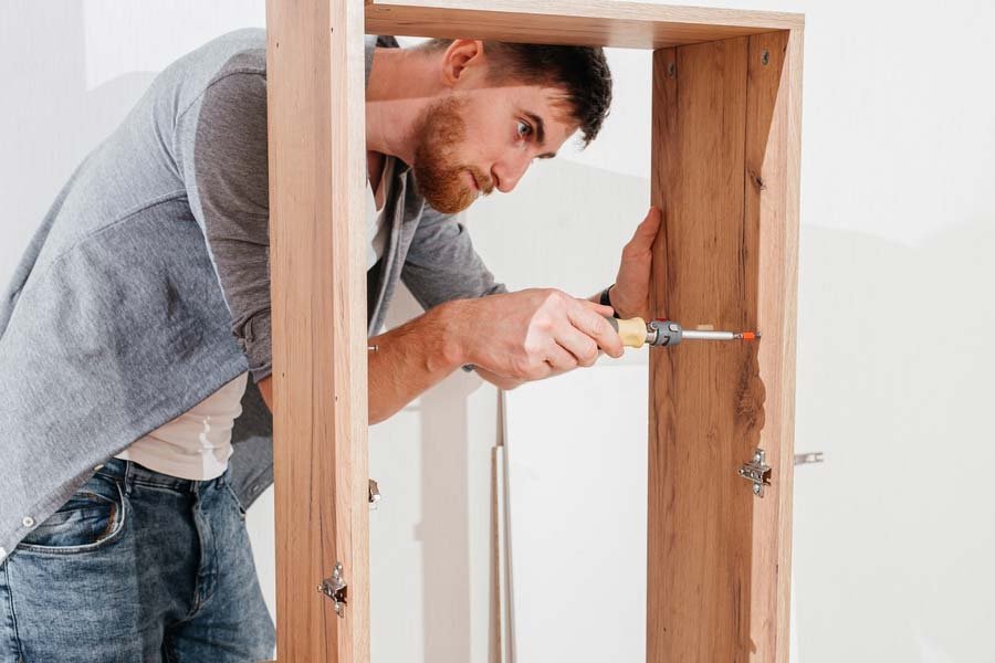 Tuốc nơ vít - dụng cụ hữu ích trong các công việc cơ khí