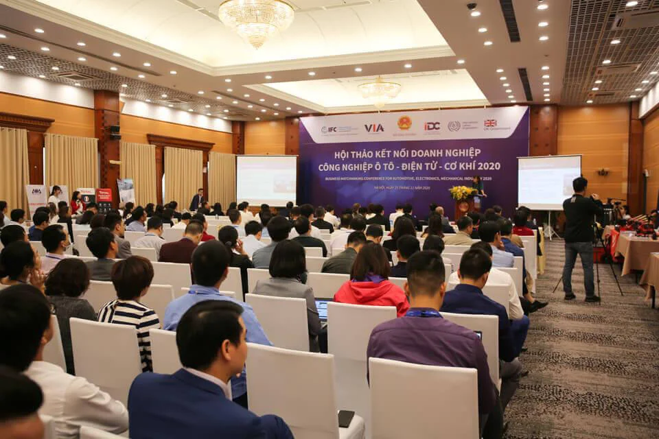Toàn cảnh diễn ra hội thảo kết nối doanh nghiệp công nghiệp ô tô - điện tử - cơ khí 2020