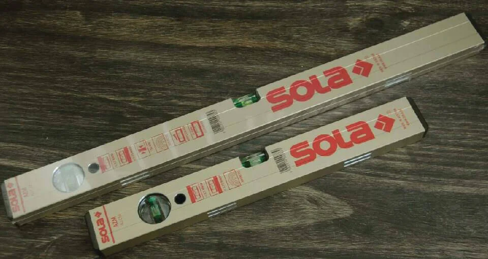 Thước thủy Sola
