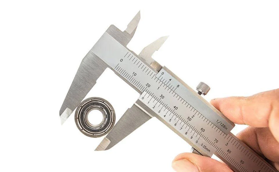 Sử dụng thước cặp cơ khí