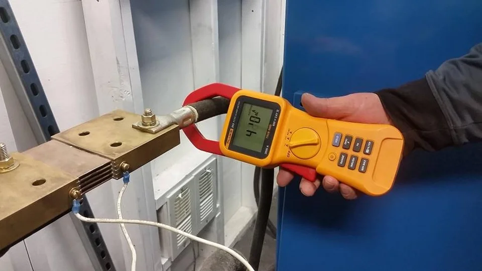 Hướng dẫn sử dụng ampe kìm đo dòng điện