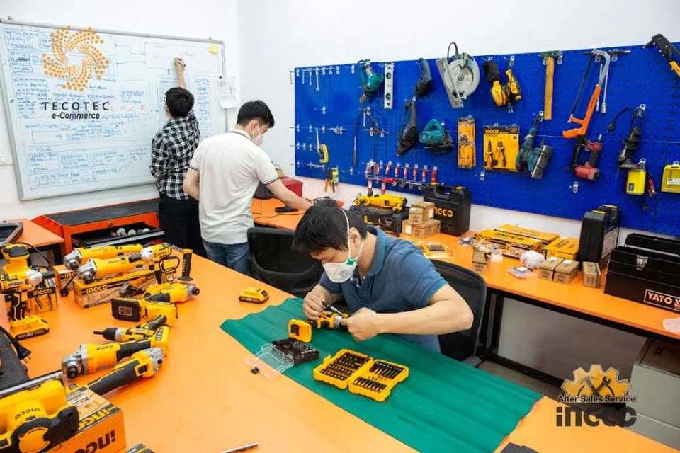 Đội ngũ kỹ sư lành nghề của Tecostore Đội ngũ kỹ sư lành nghề của Tecostore