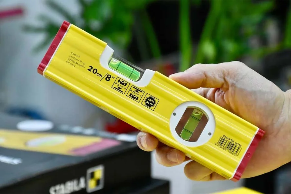 Thước đo góc nghiêng của công trình xây dựng